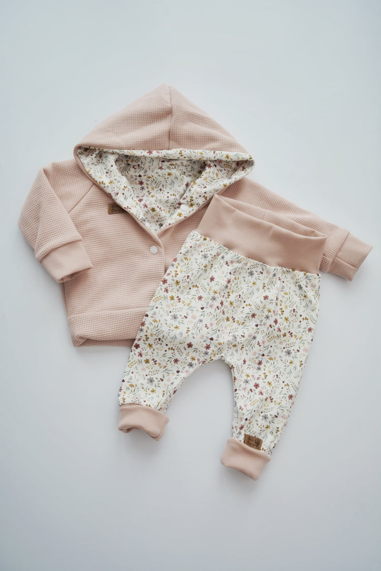 Outfit „Mini Blumen" (Kaputzenjacke & Hose) Gr. 68