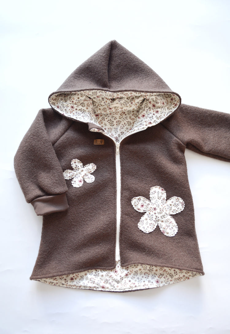 Walkjacke "Flowers“ braun Gr. 116