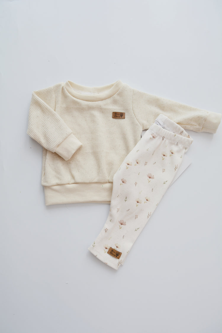Outfit "Tiny Flowers" (Sweater uni beige & Legging) Gr. 56