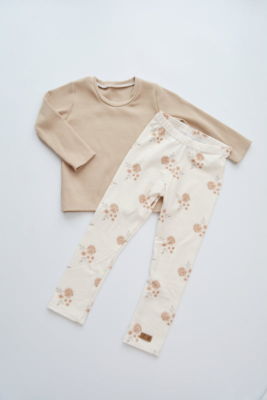 Outfit „Blumen“ (Sweater & Legging) Gr. 86/92