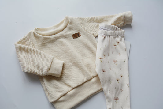 Outfit "Tiny Flowers" (Sweater uni beige & Legging) Gr. 56